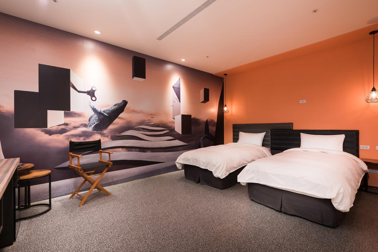 Hotel Half Тайчжун Экстерьер фото